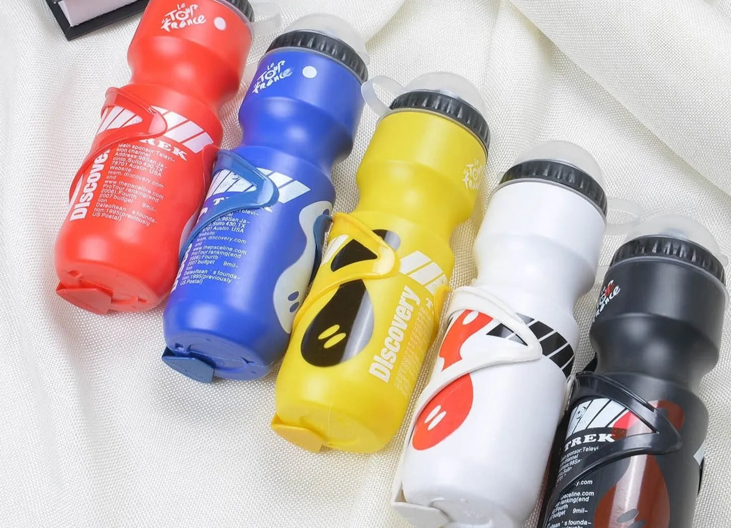 750ML Mountain Bike Bicycle Cycling Water Drink Bottle Holder Cage Outdoor Sports Plastic Portable Kettle Water Bottle Drinkware