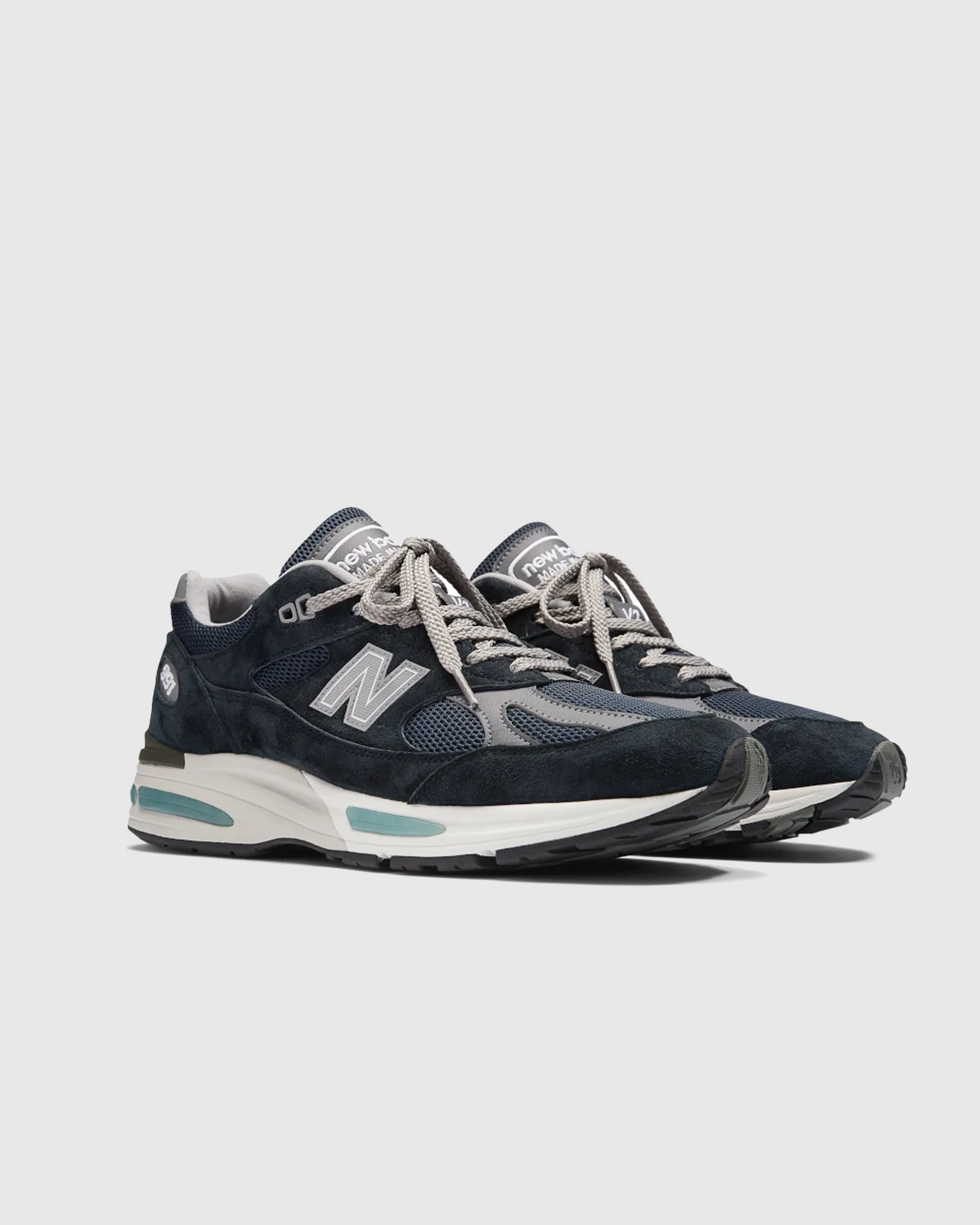 991V2 MADE IN UK "NAVY/GREY"
