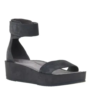 Adley Sandal