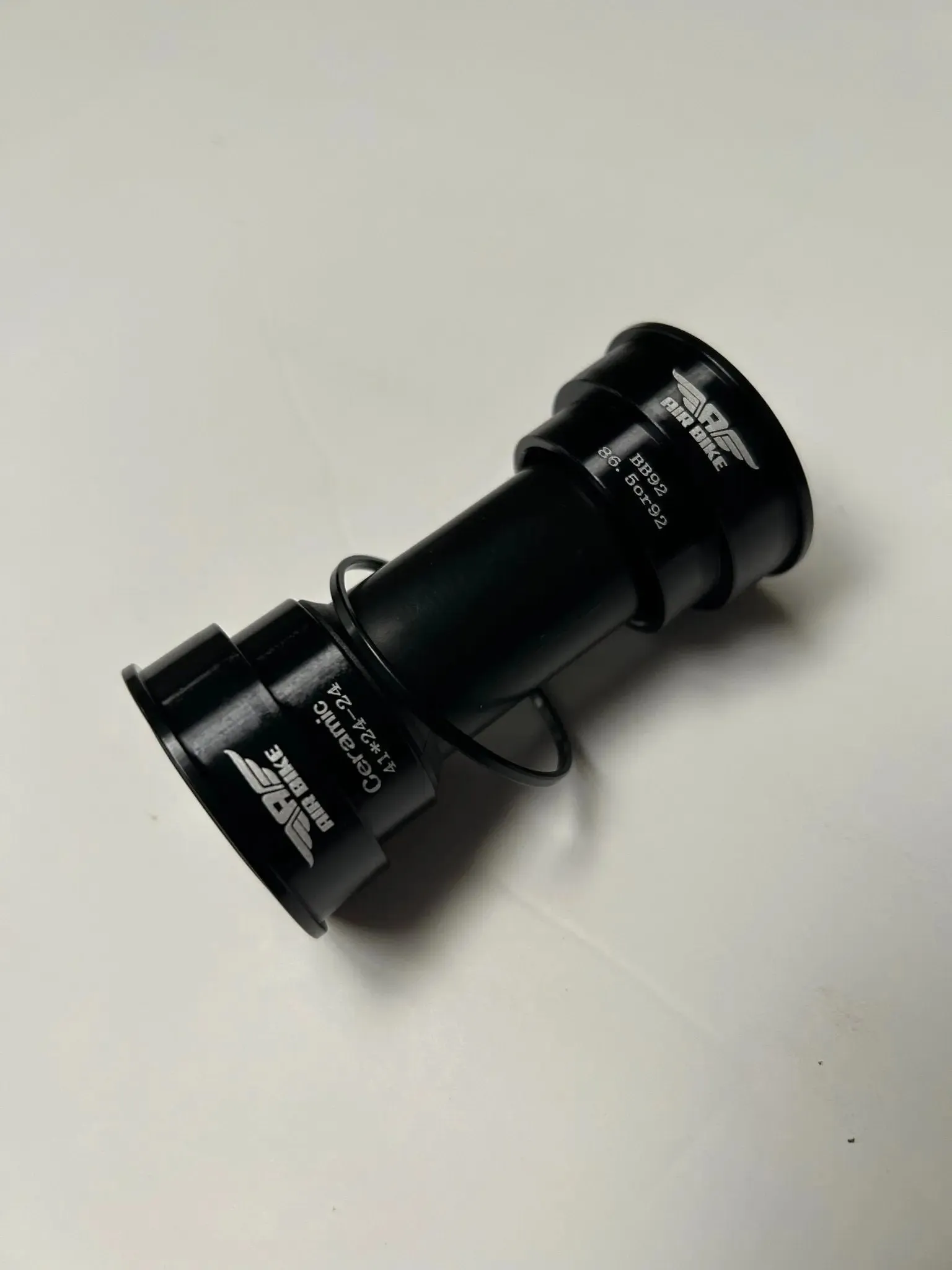 AIR BIKE Ceramic BB86/92 BOTTOM BRACKET Press Fit Shimano Hollowtech 24mm CRANK