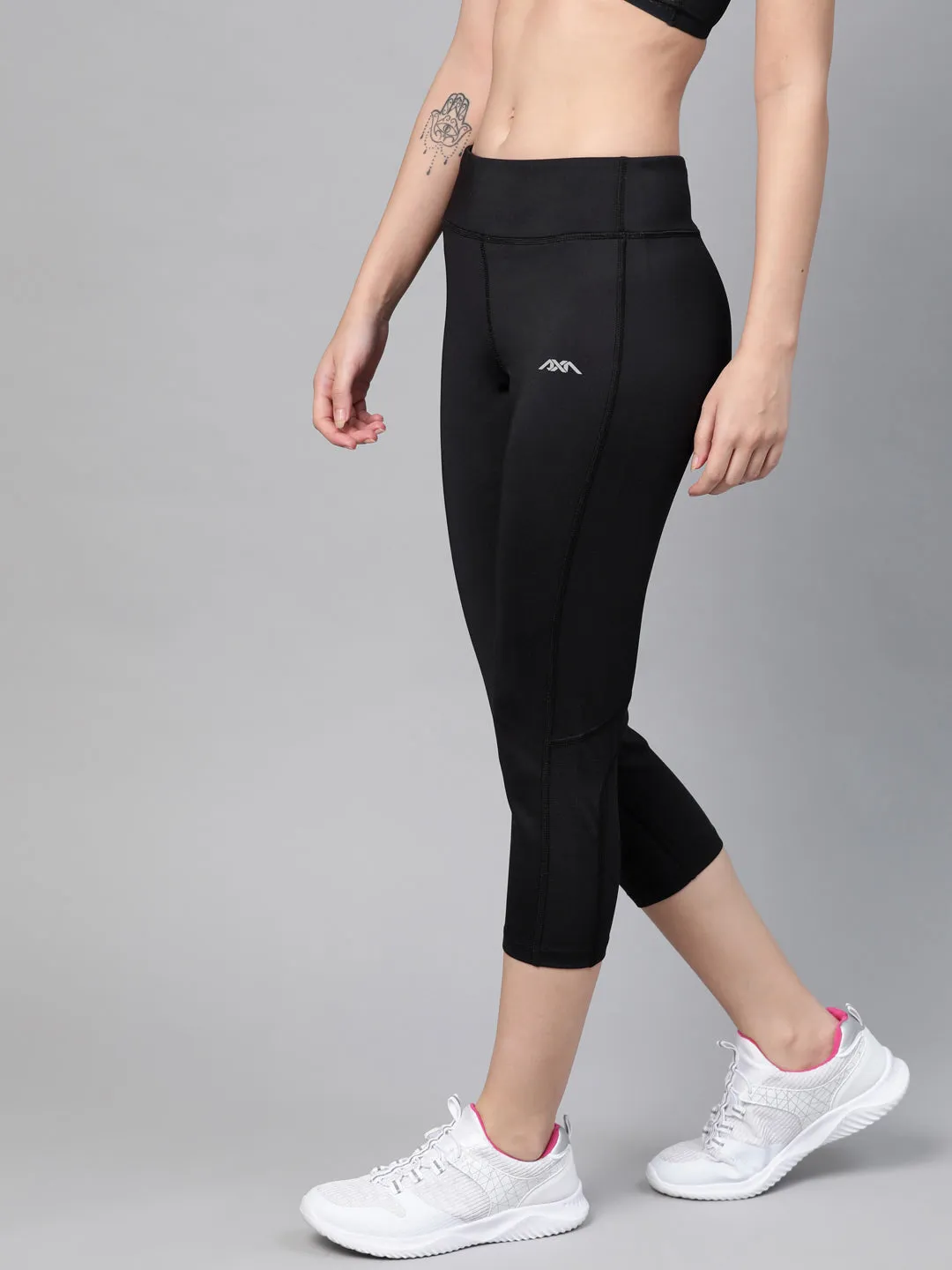 Alcis Women Solid Black Tights
