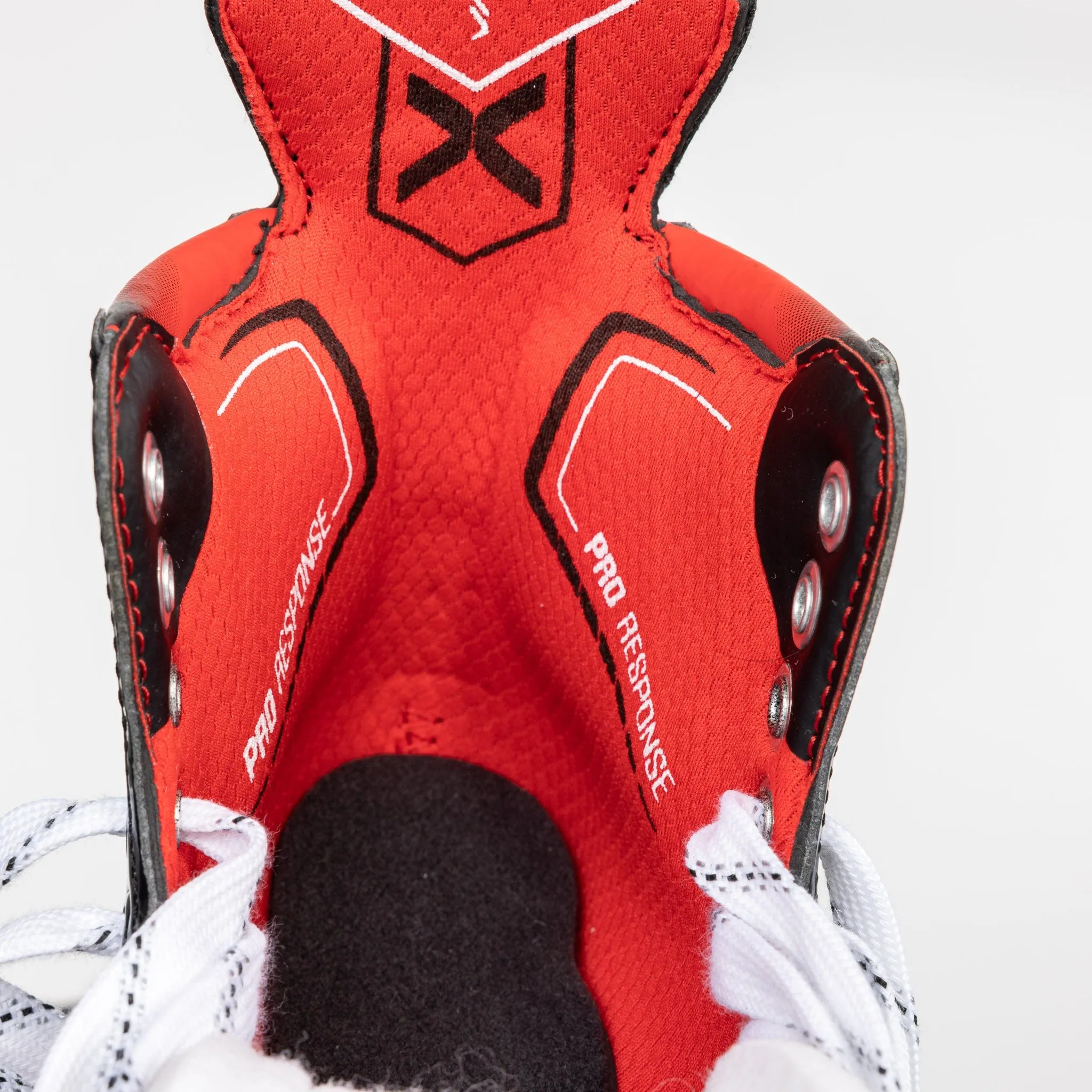 Bauer Vapor X5 Pro Youth Hockey Skates