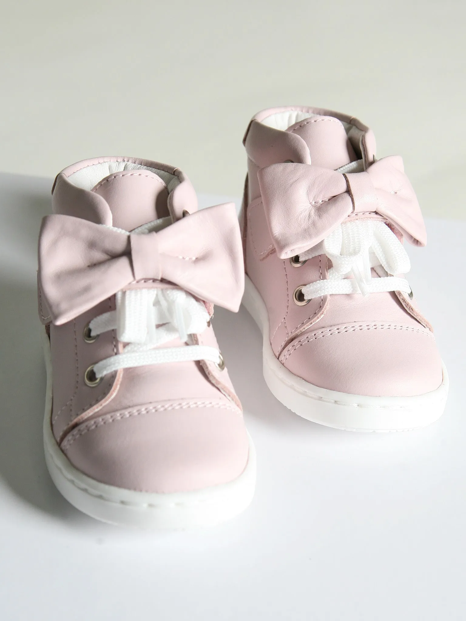 Borboleta Pink 'Tatiana' Hi-Top Leather Bow Boots