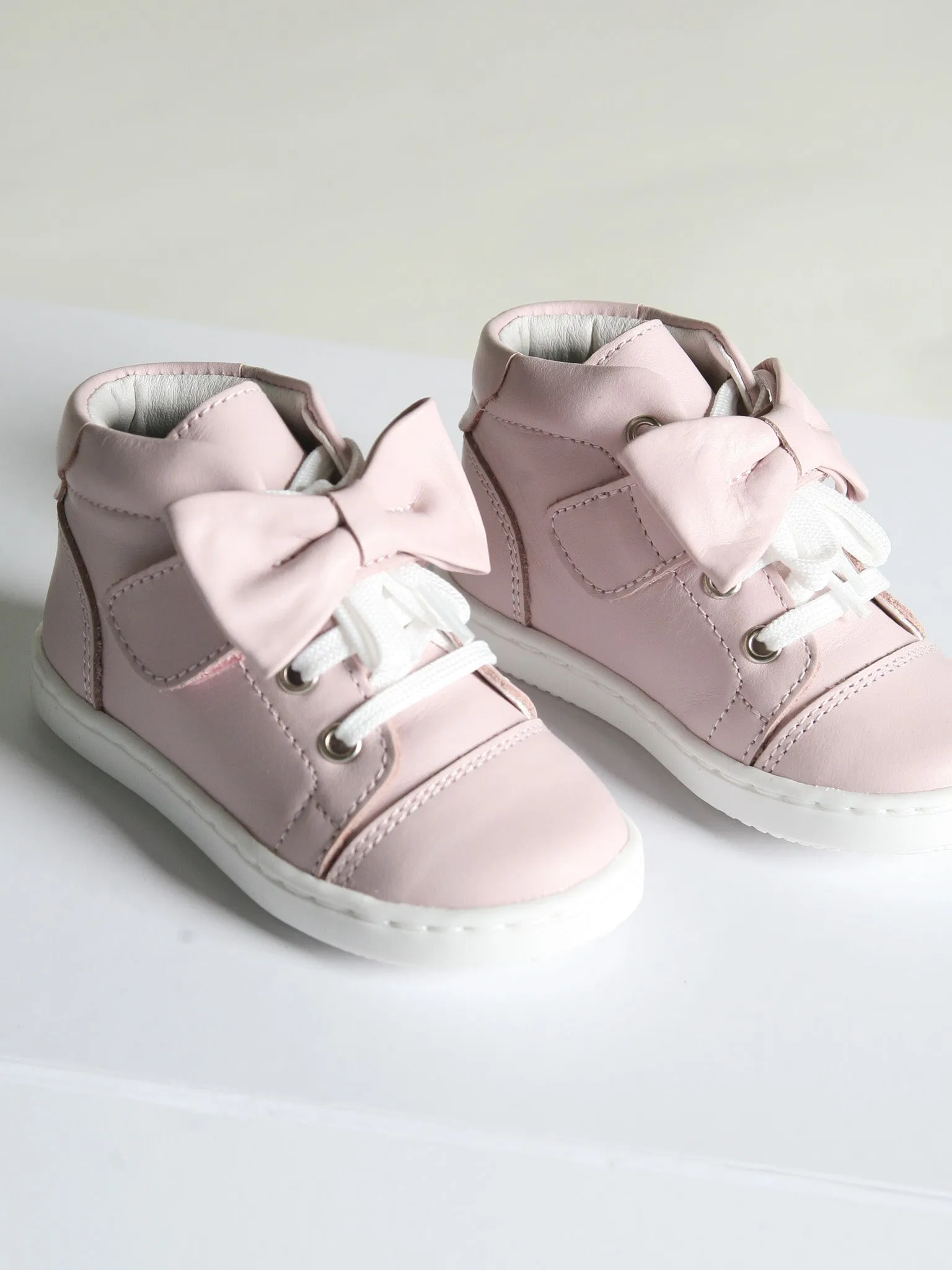 Borboleta Pink 'Tatiana' Hi-Top Leather Bow Boots