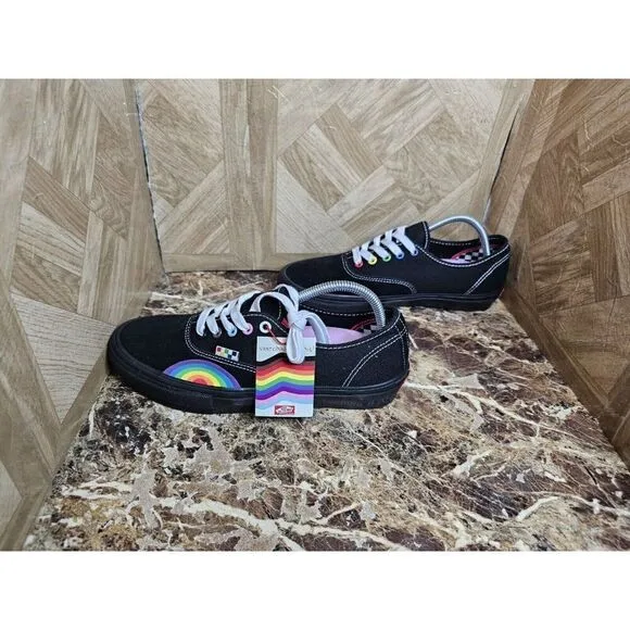 Brand New Vans Men's Off The Wall Skateboard Low Shoes Size 8.5.  008
