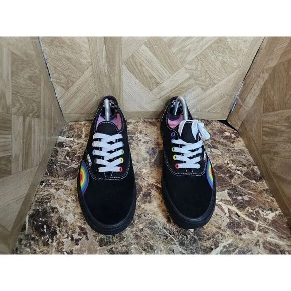 Brand New Vans Men's Off The Wall Skateboard Low Shoes Size 8.5.  008