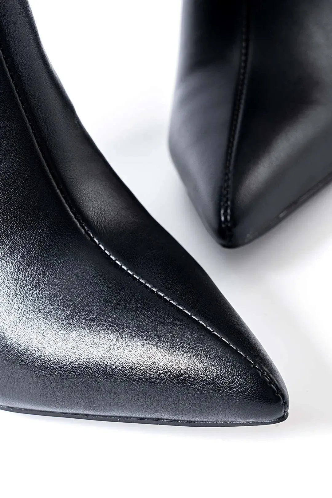 Claire - Elegant Pointed Toe Design Woman's Ankle Boots