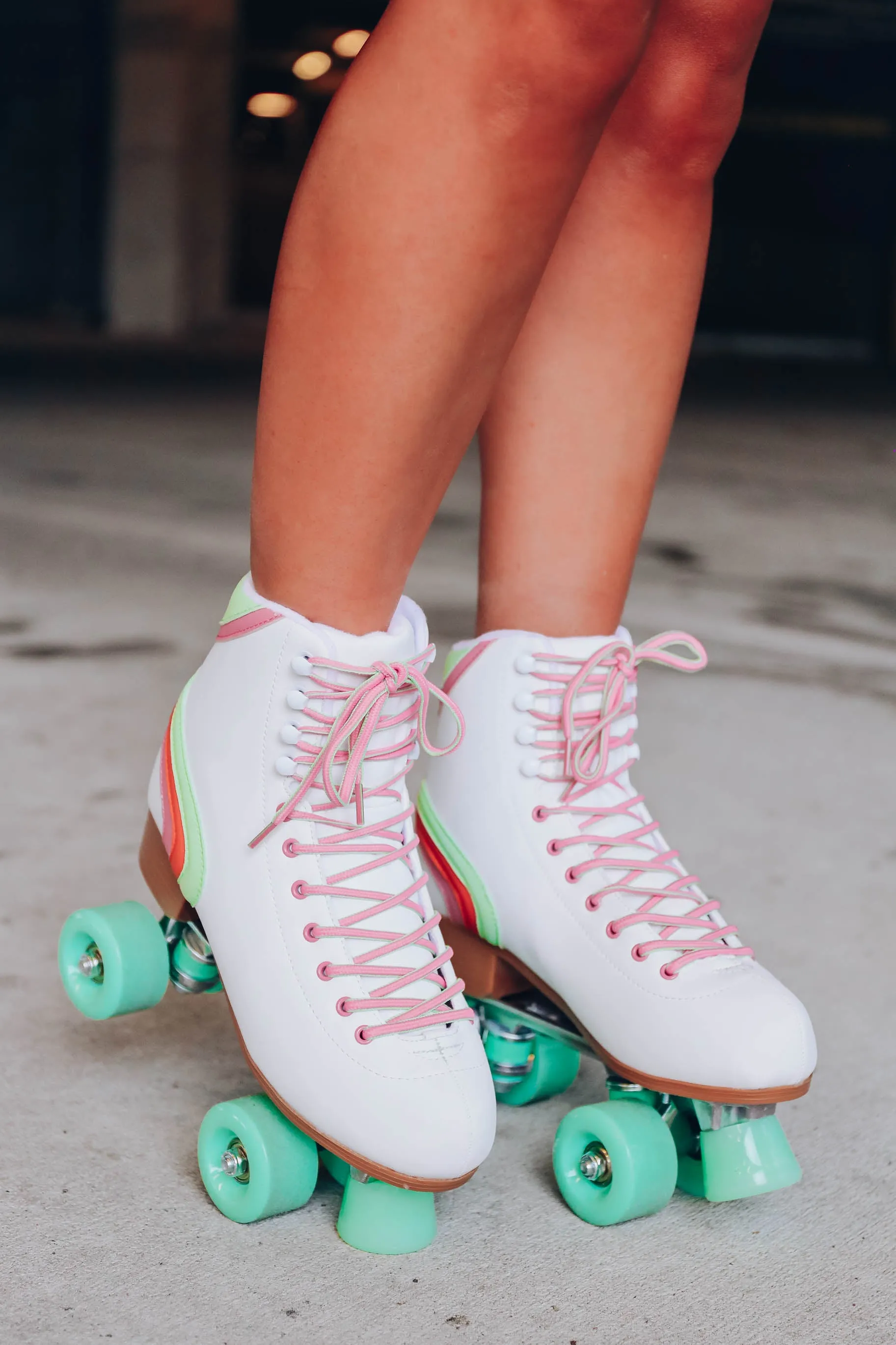 Cosmic Skates - White