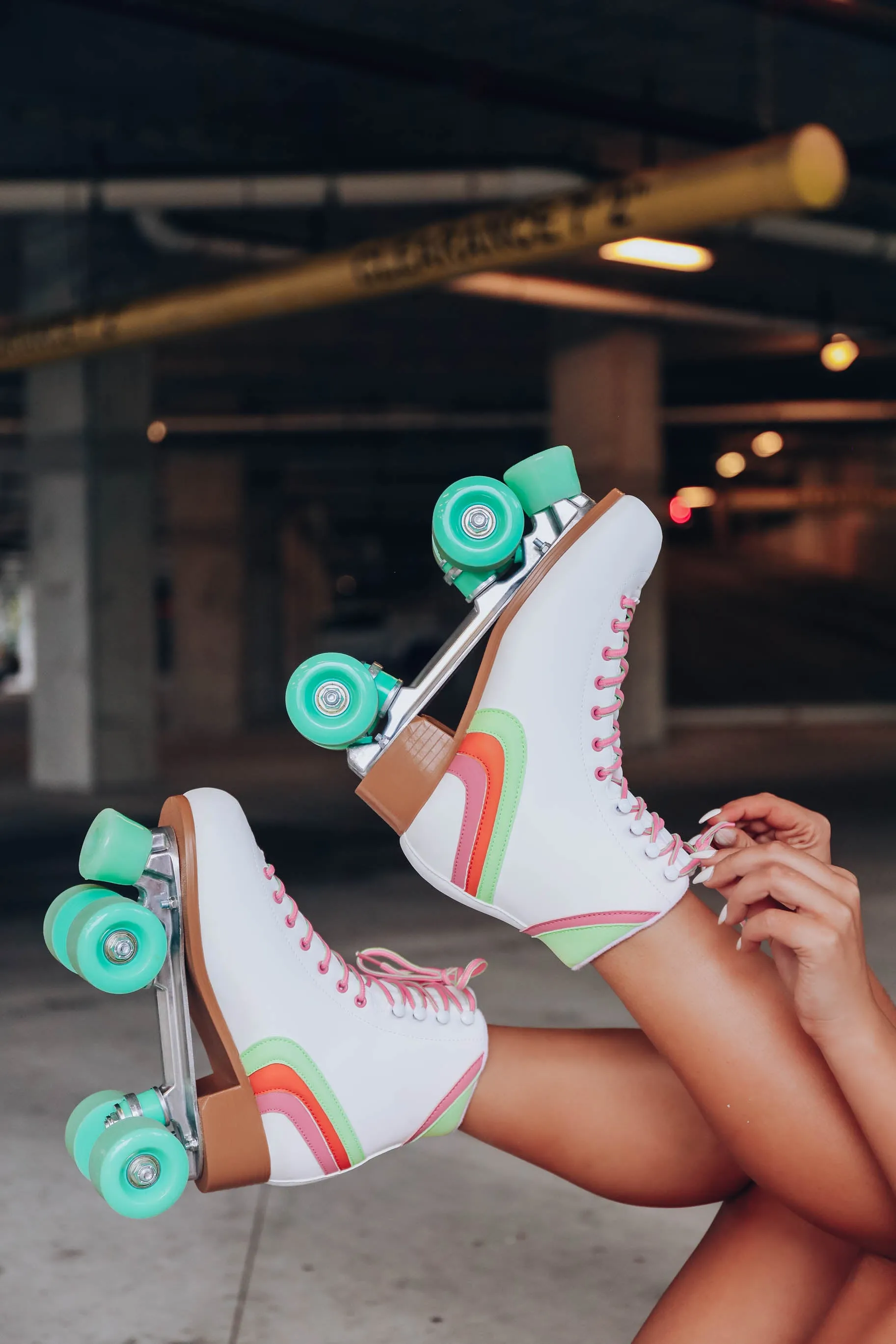 Cosmic Skates - White