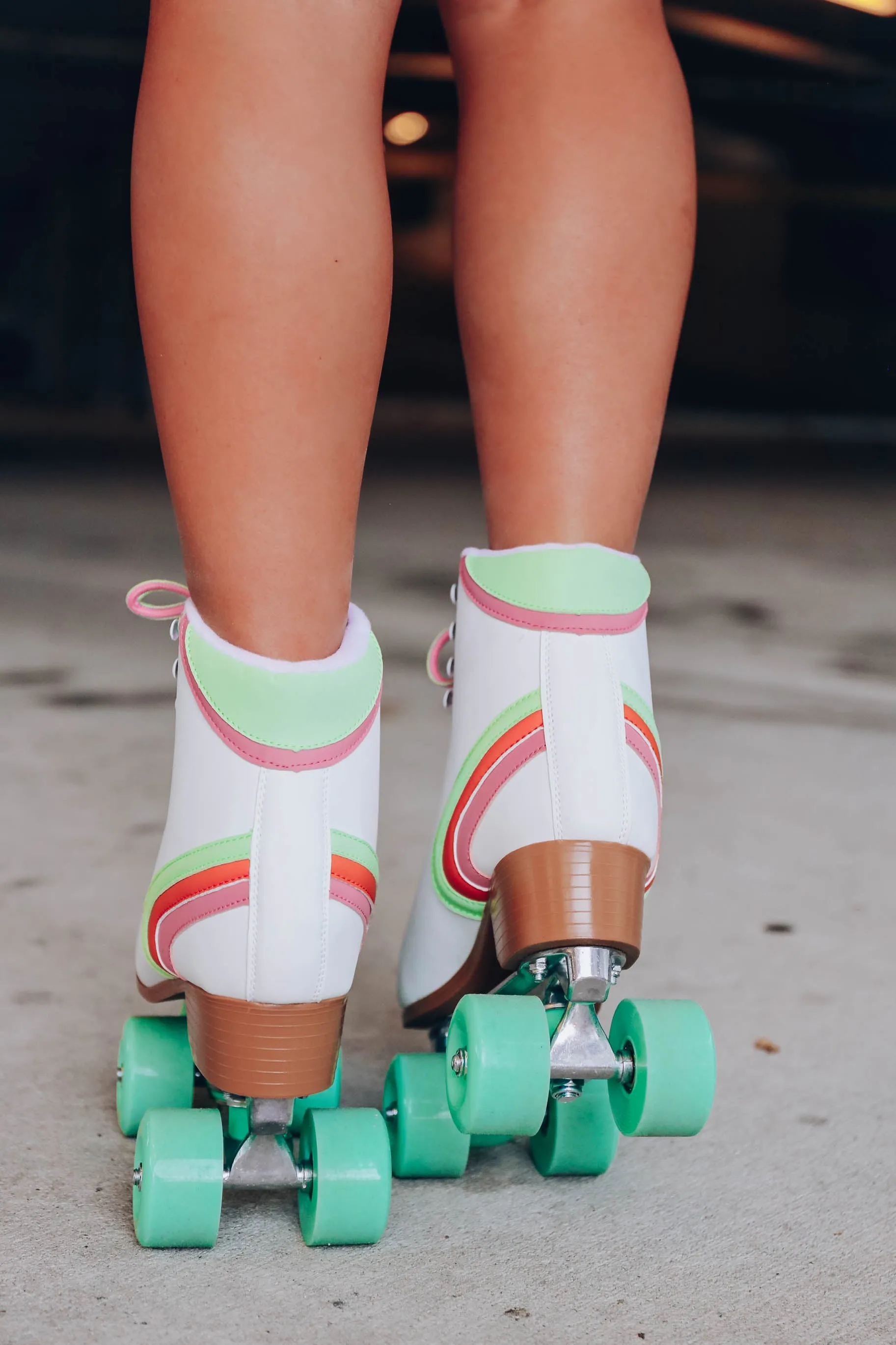Cosmic Skates - White