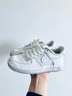 Elastic Lace Sneakers // 11 Kid