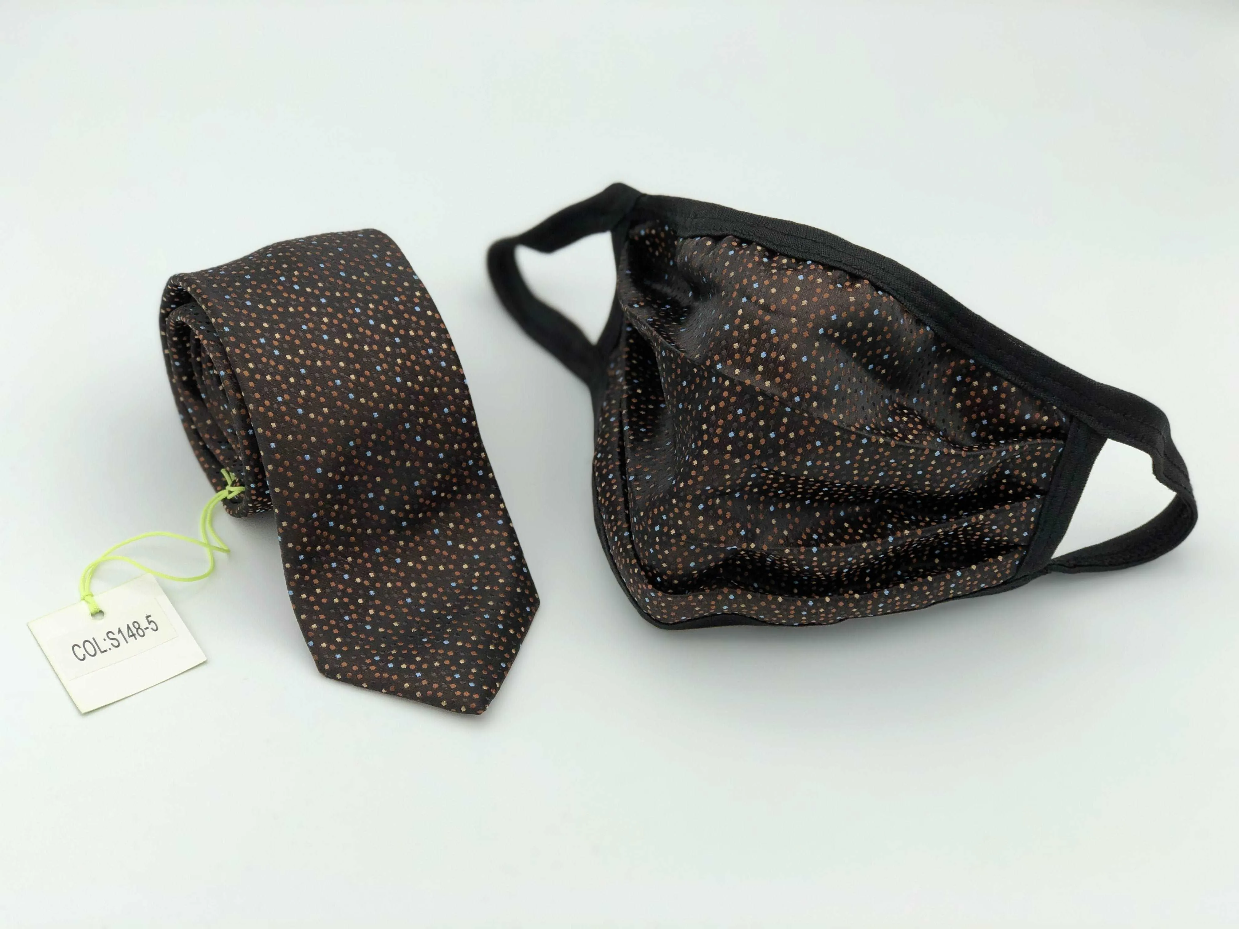 Face Mask & Tie Set S148-5, Brown Dot