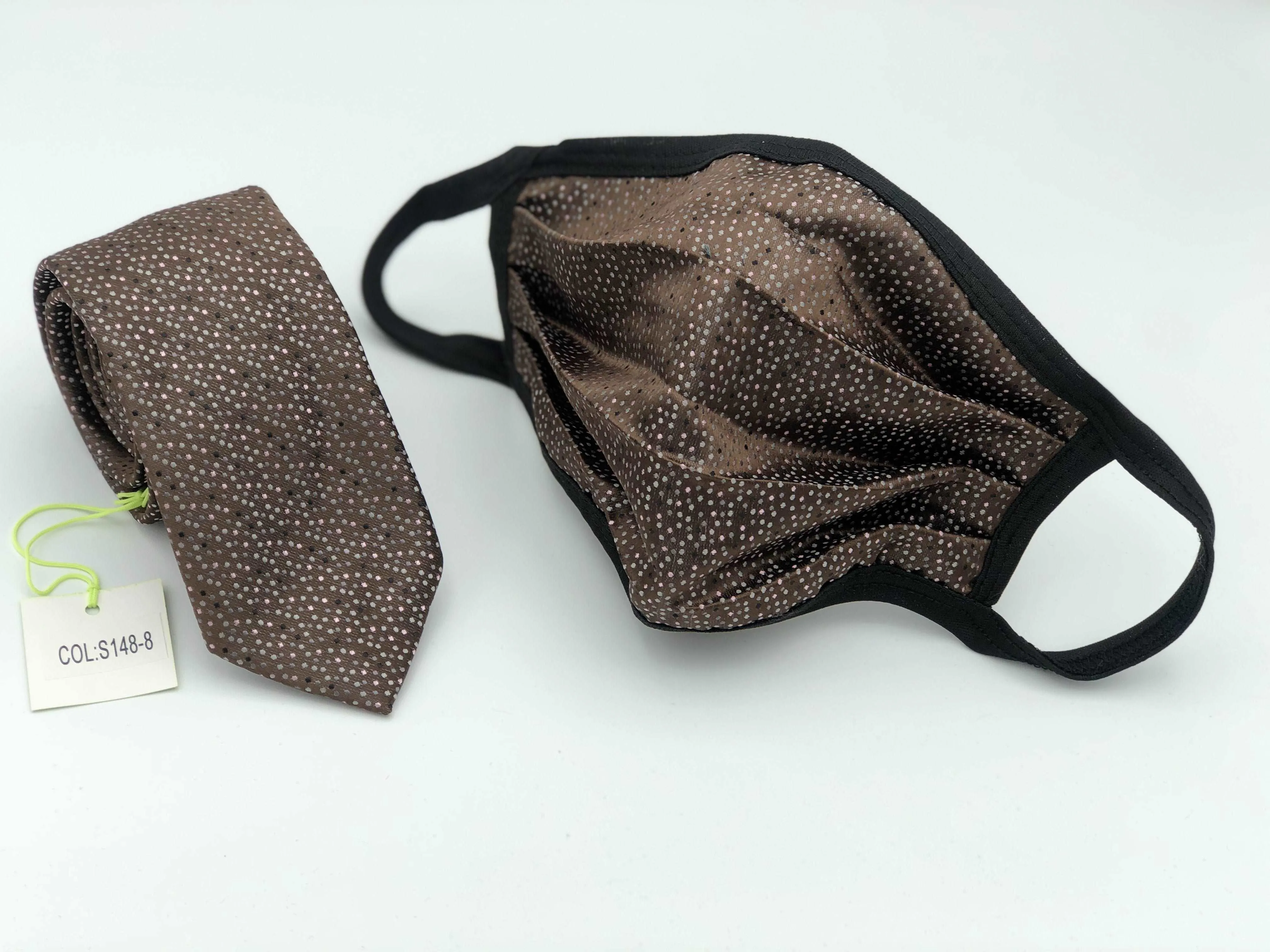 Face Mask & Tie Set S148-8, Brown Dot