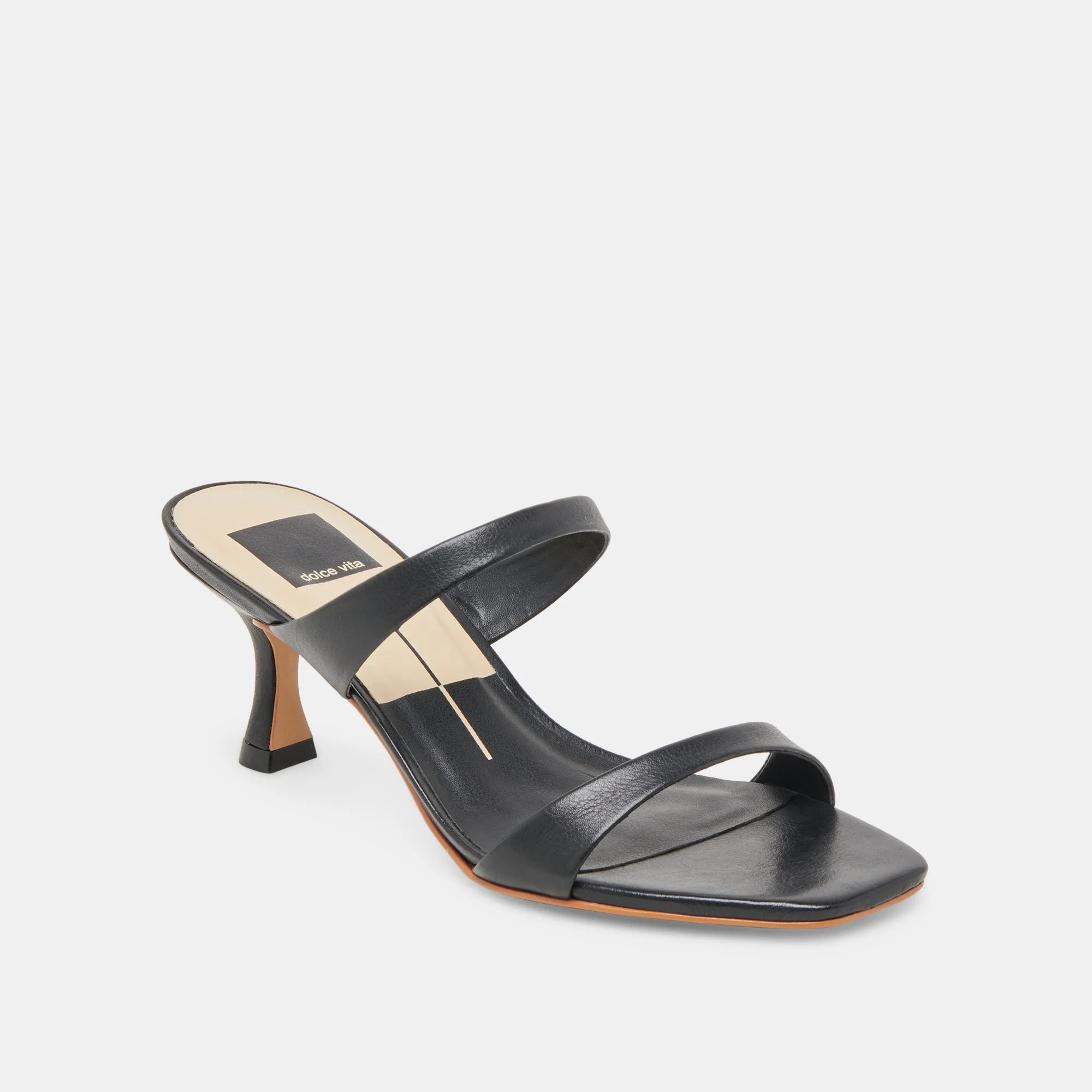 GENORA HEELS BLACK LEATHER