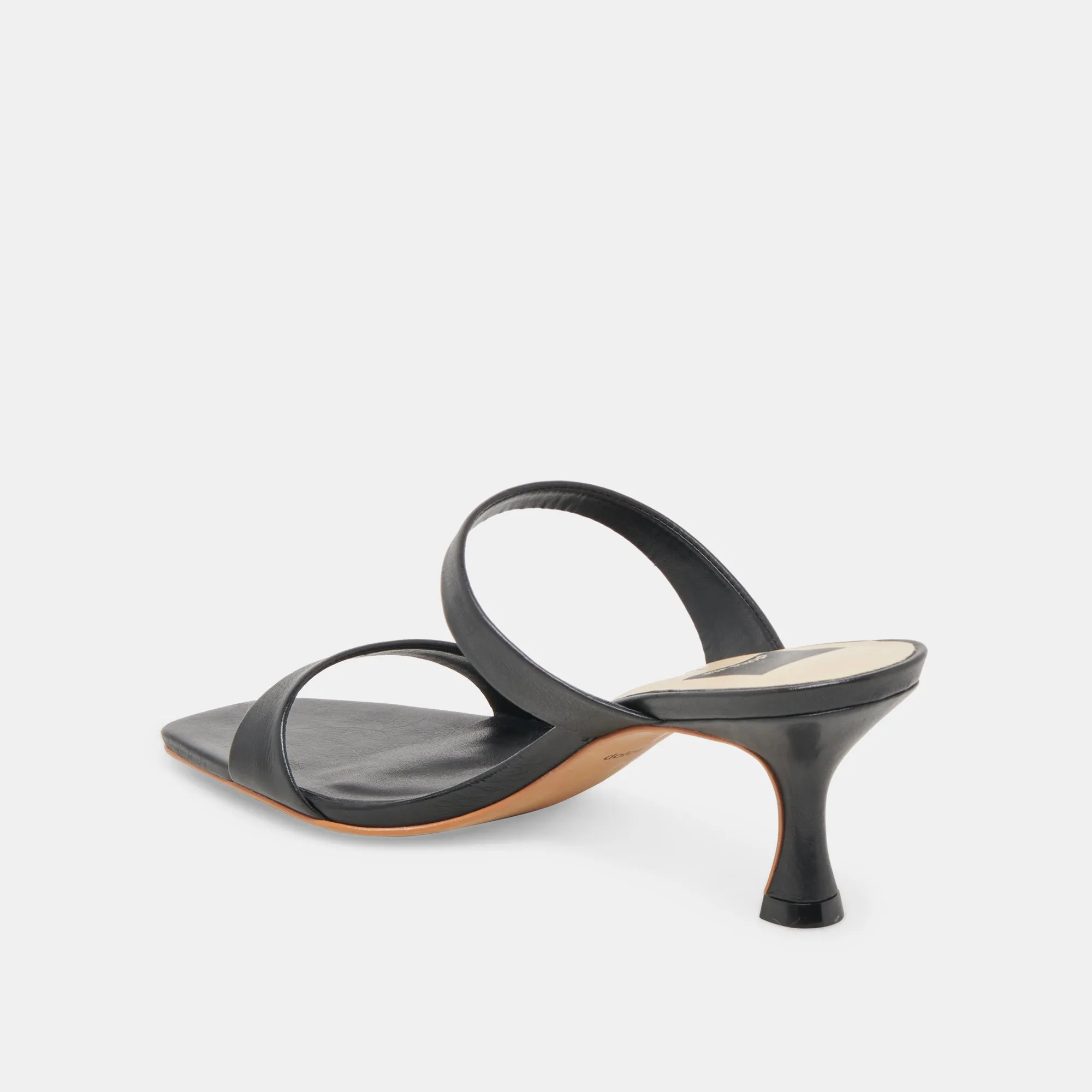 GENORA HEELS BLACK LEATHER