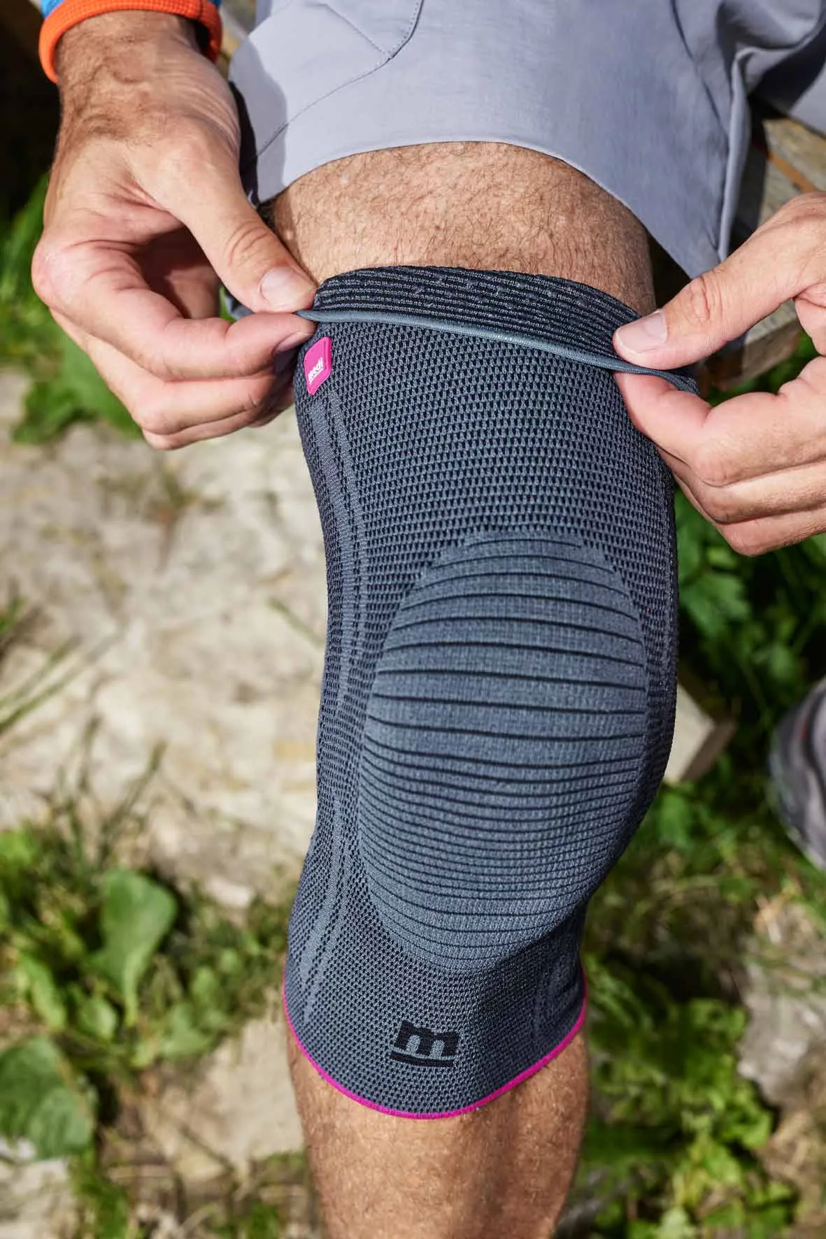 Genumedi Knee Brace