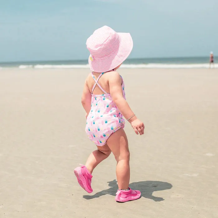 I Play Water Shoes - Pink