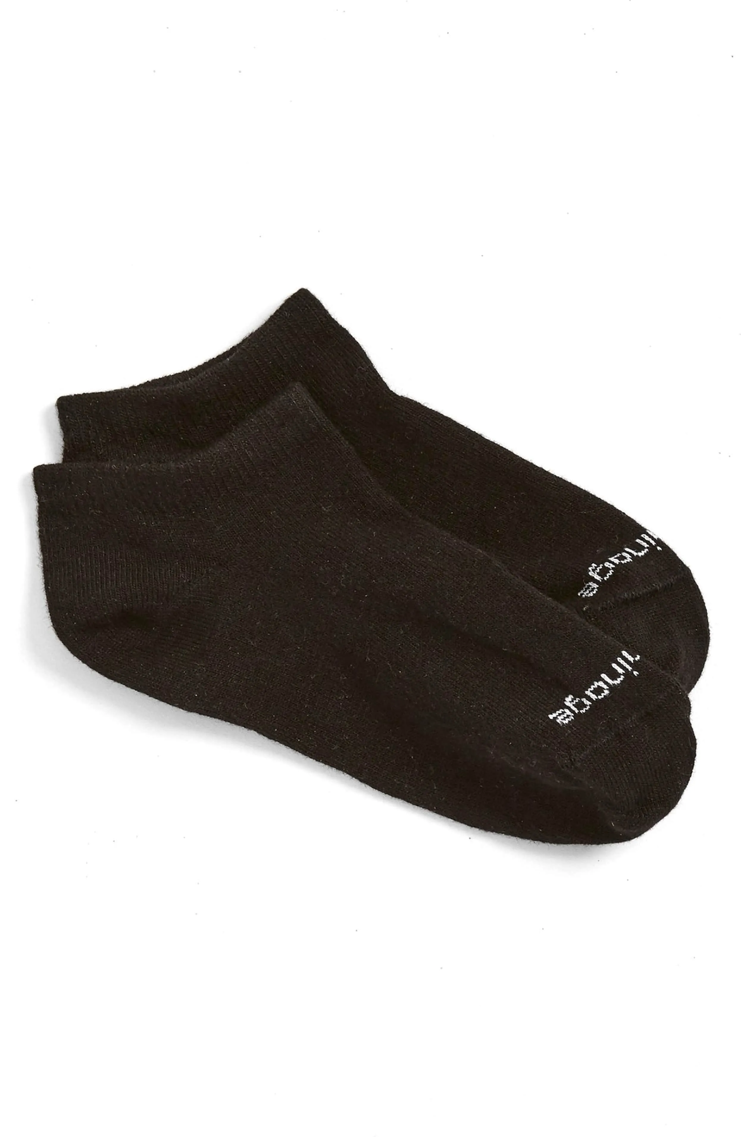 iluminage Skin Rejuvenating Socks with Anti-Aging Copper Technology