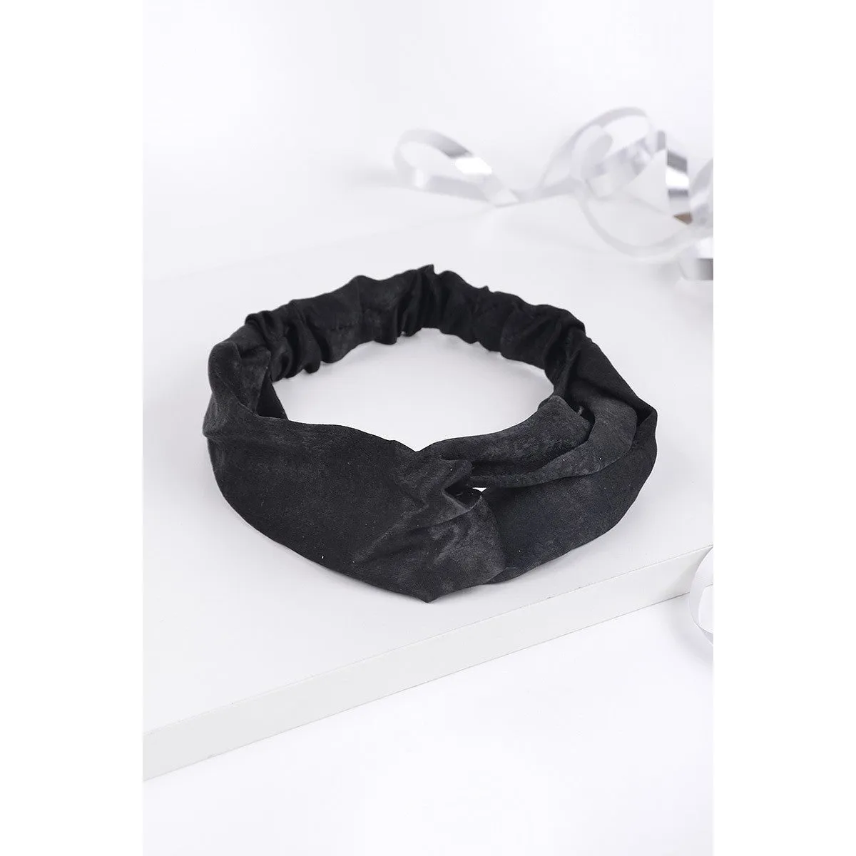 Love Knot Stripped Head Band in Black