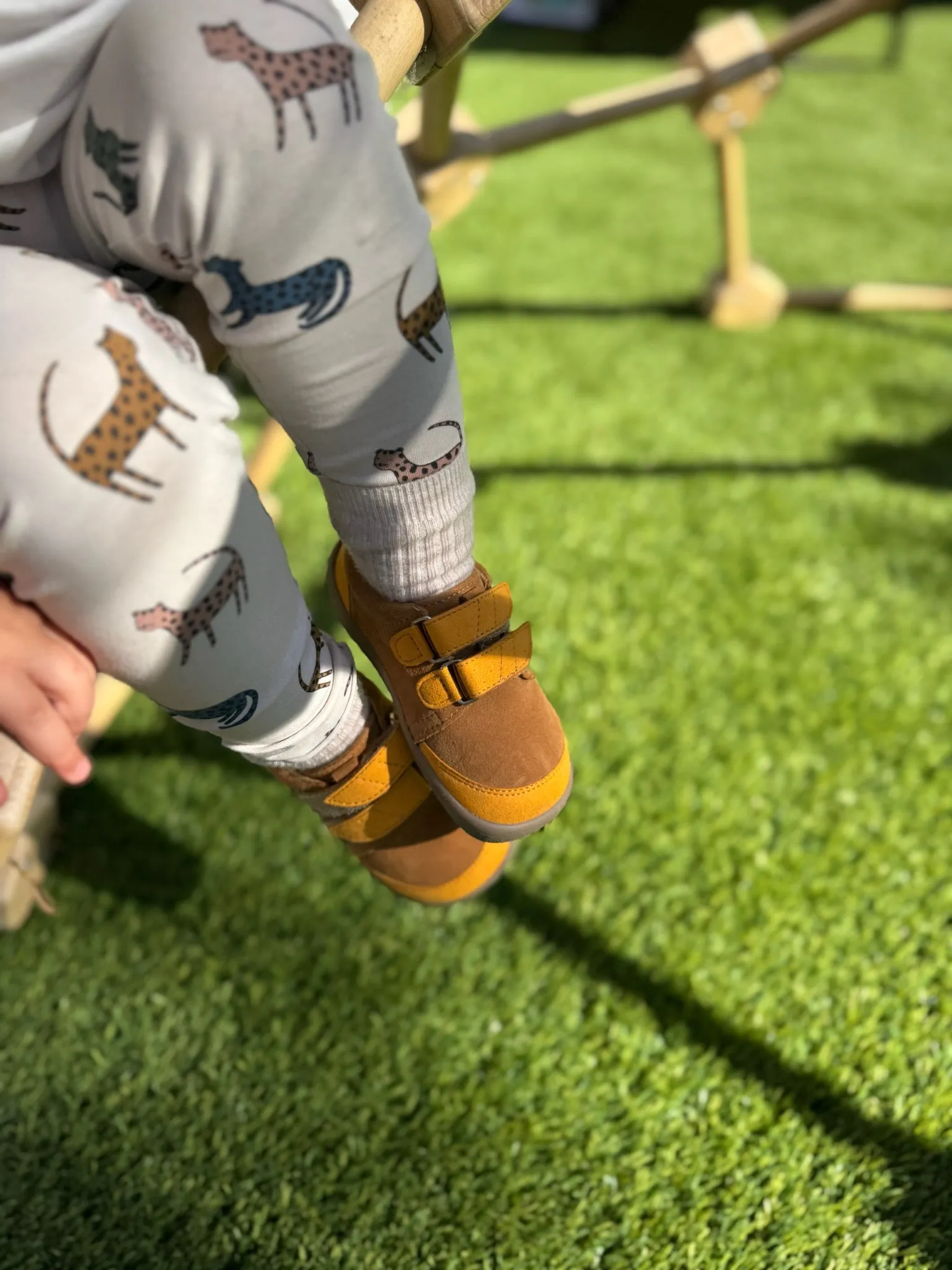 Low All Season Barefoot Shoe by Beda