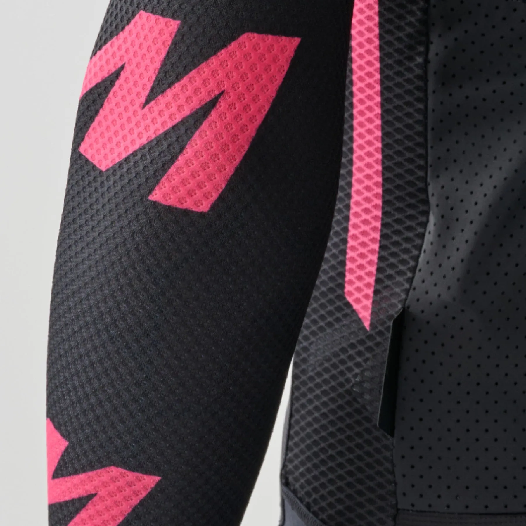 MAAP x Bleach Pro Air LS Jersey - Black/Chrome