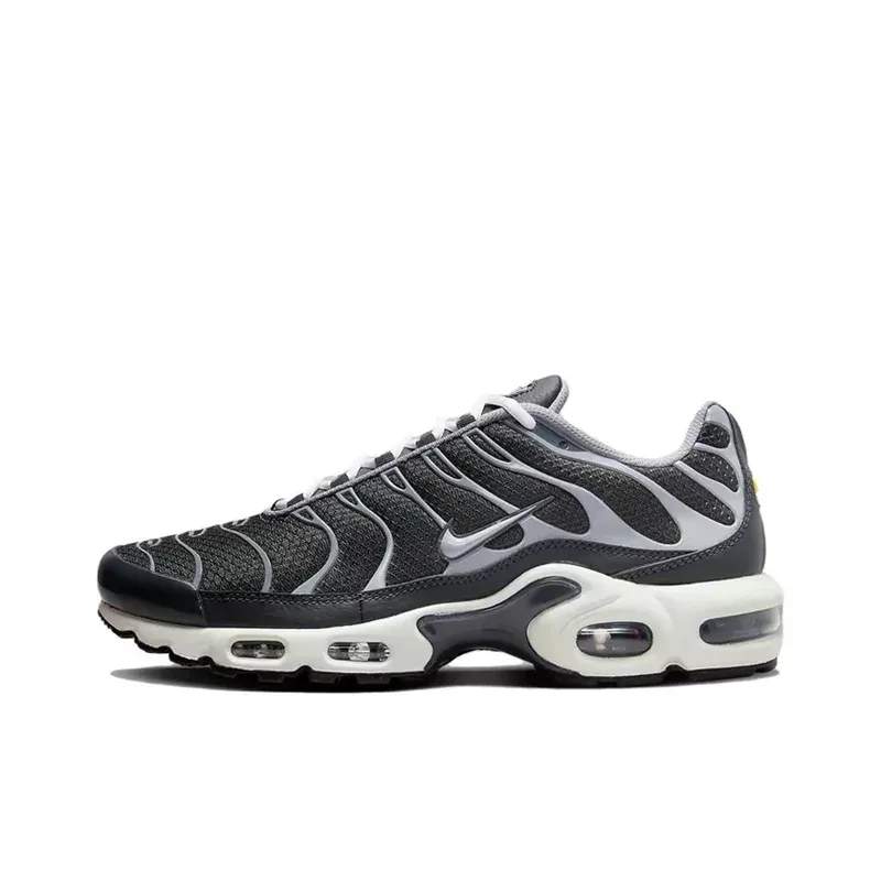 Nike Air Max Plus Waterproof Running Shoes