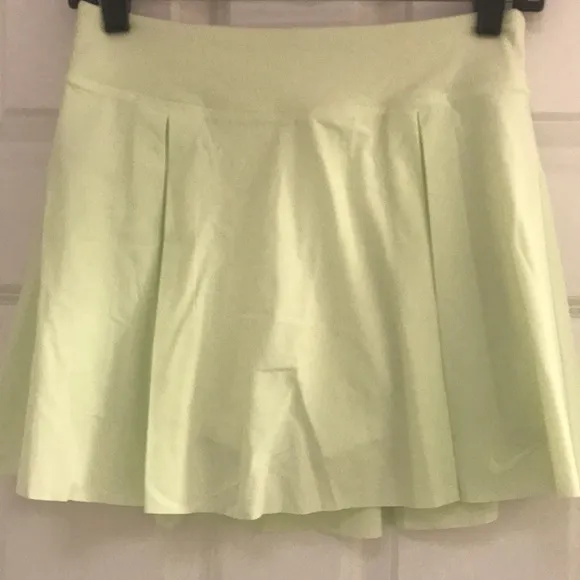 Nike Golf/Tennis/Pickleball Skort, NWT!