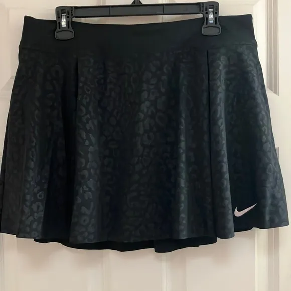 Nike Golf/Tennis/Pickleball Skort, NWT!