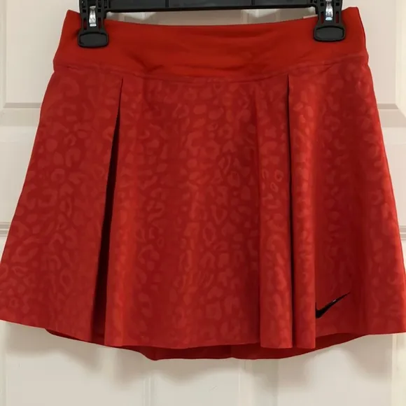 Nike Golf/Tennis/Pickleball Skort, NWT!
