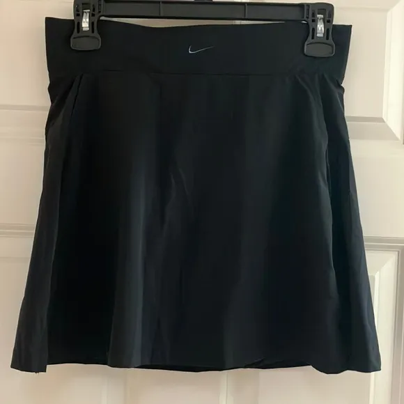 Nike Golf/Tennis/Pickleball Skort, NWT!