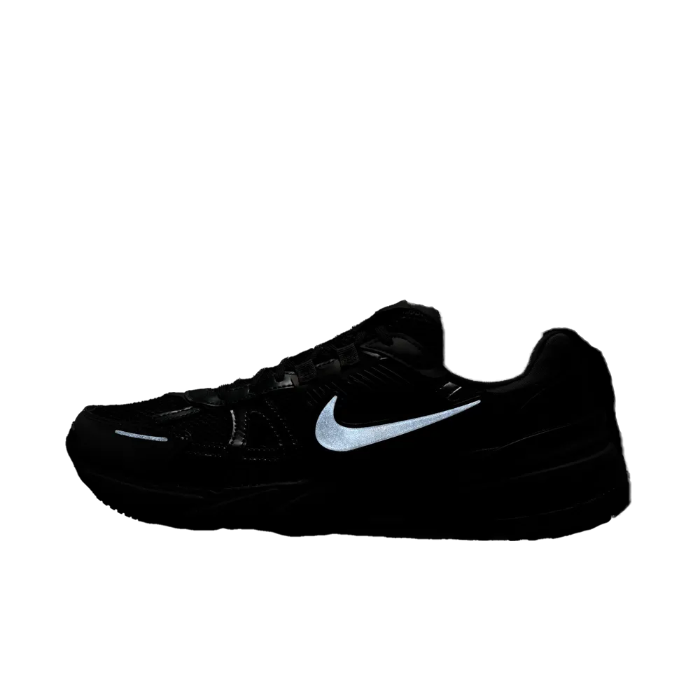 Nike V2K Run Shoes