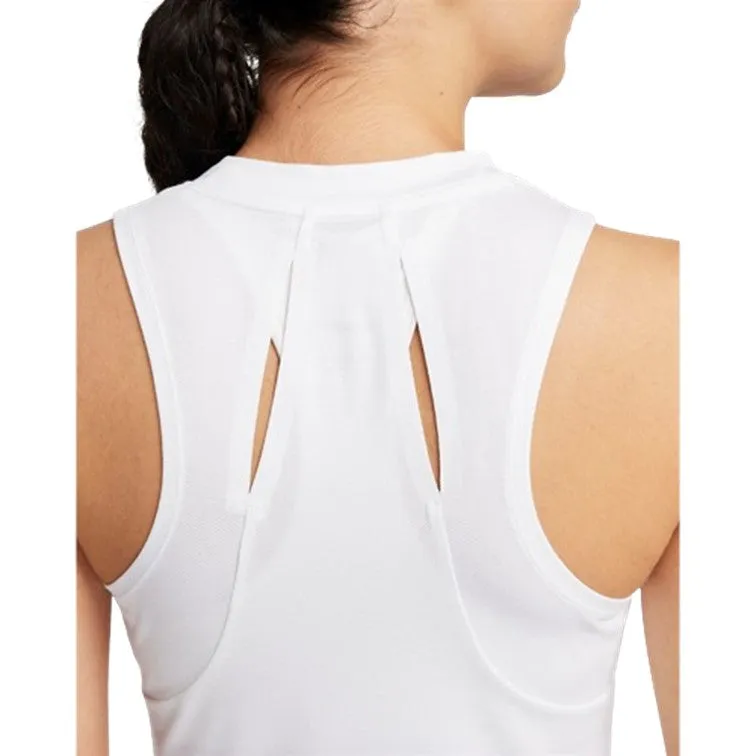 NikeCourt Dri-FIT Advantage White Women's Tennis Tank Top