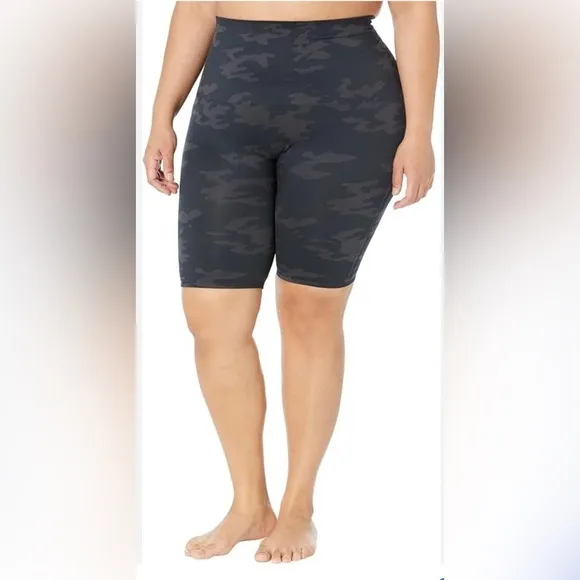 NWT Spanx LAMN Camo Bike Shorts Size 3X Compression Stretch Pull On Active
