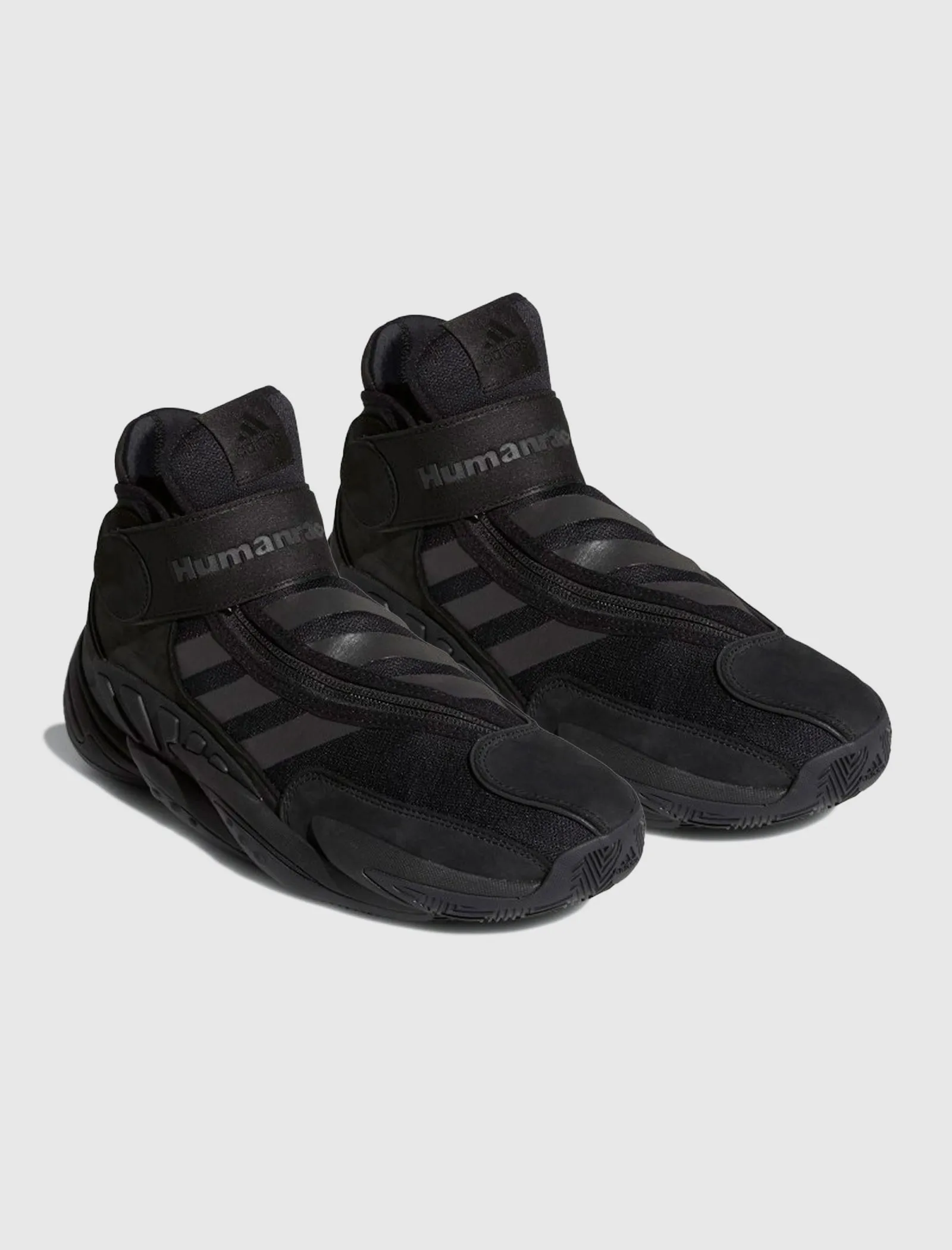 PHARRELL 0 TO 60 "TRIPLE BLACK"