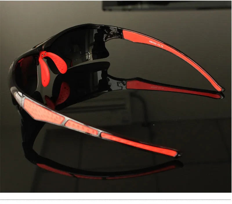 Polarized Cycling Glasses