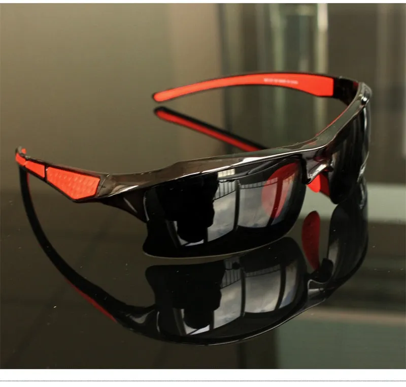 Polarized Cycling Glasses