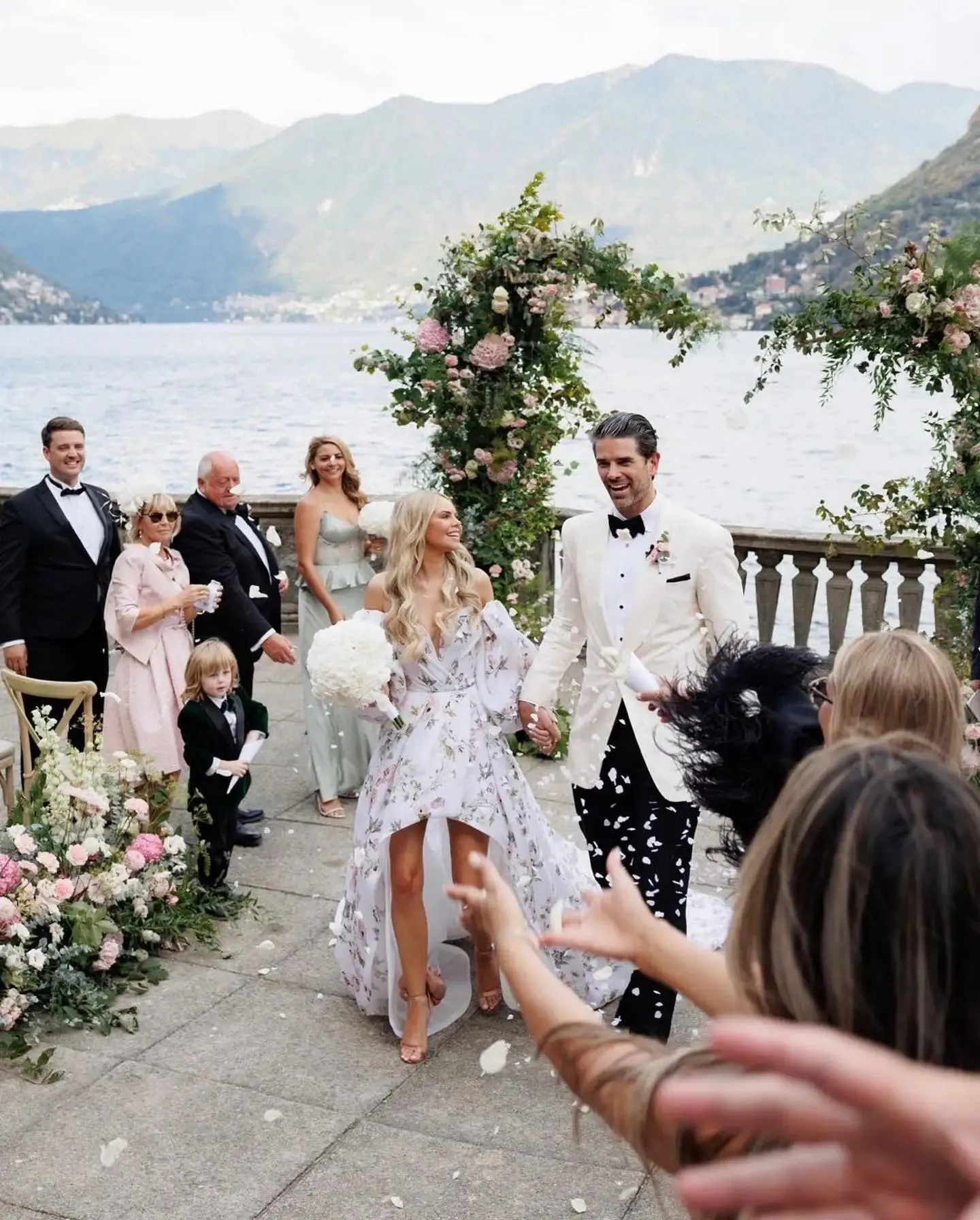 Roycebridal Floral Print  A Line Wedding Dress Lace Appliques 2025 Luxury Bridal Boho Beach Wedding Gowns Backless