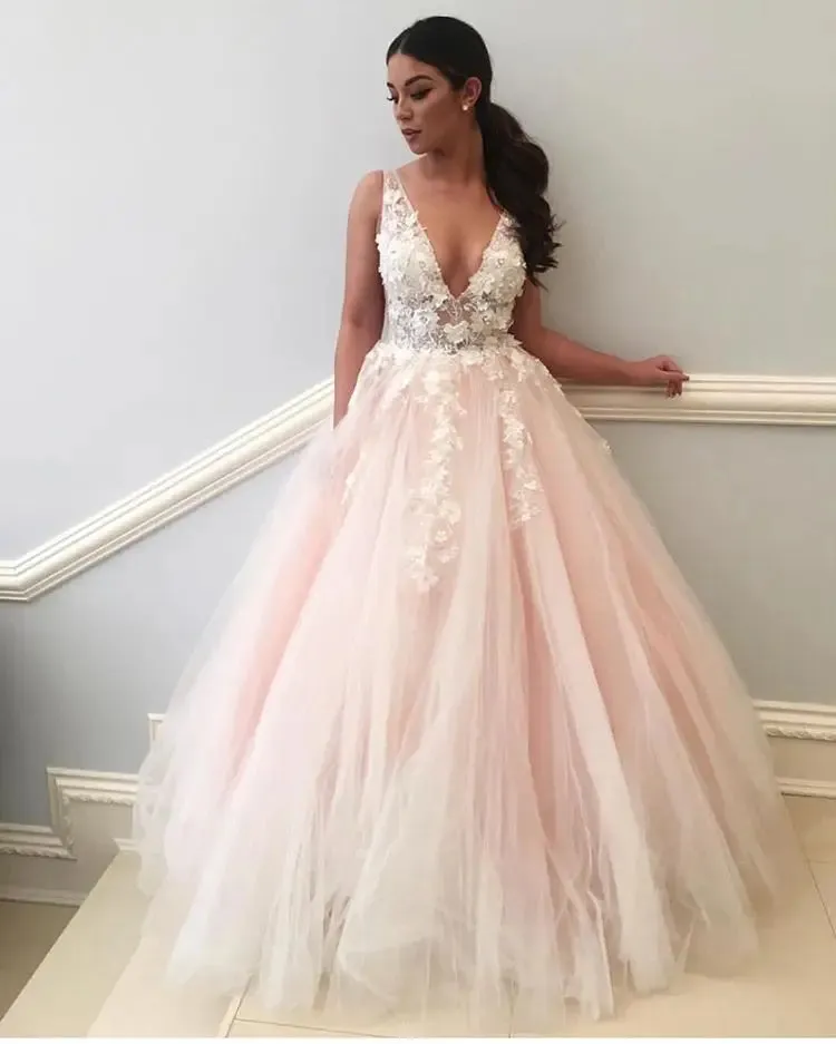 Roycebridal Light Pink Wedding Dresses V Neck 3D Flowers Lace Appliques Pink Brida Dress Formal Pary Gowns Robe De Soiree