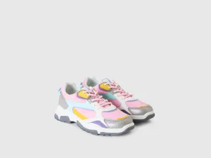 RUNNING SNEAKERS
