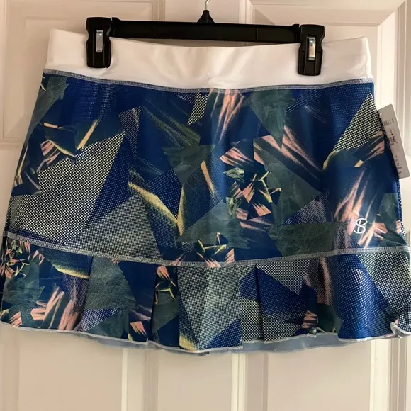 Sofibella Tennis/Golf/Athleisure Skort, NWT!