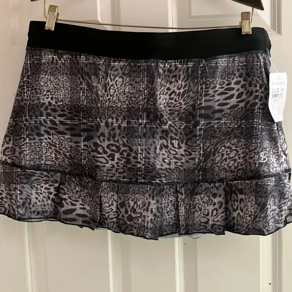 Sofibella Tennis/Golf/Pickleball/Athleisure Skort, 1X, NWT!