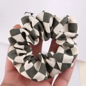 solid-grey-srunchies-jlts0392