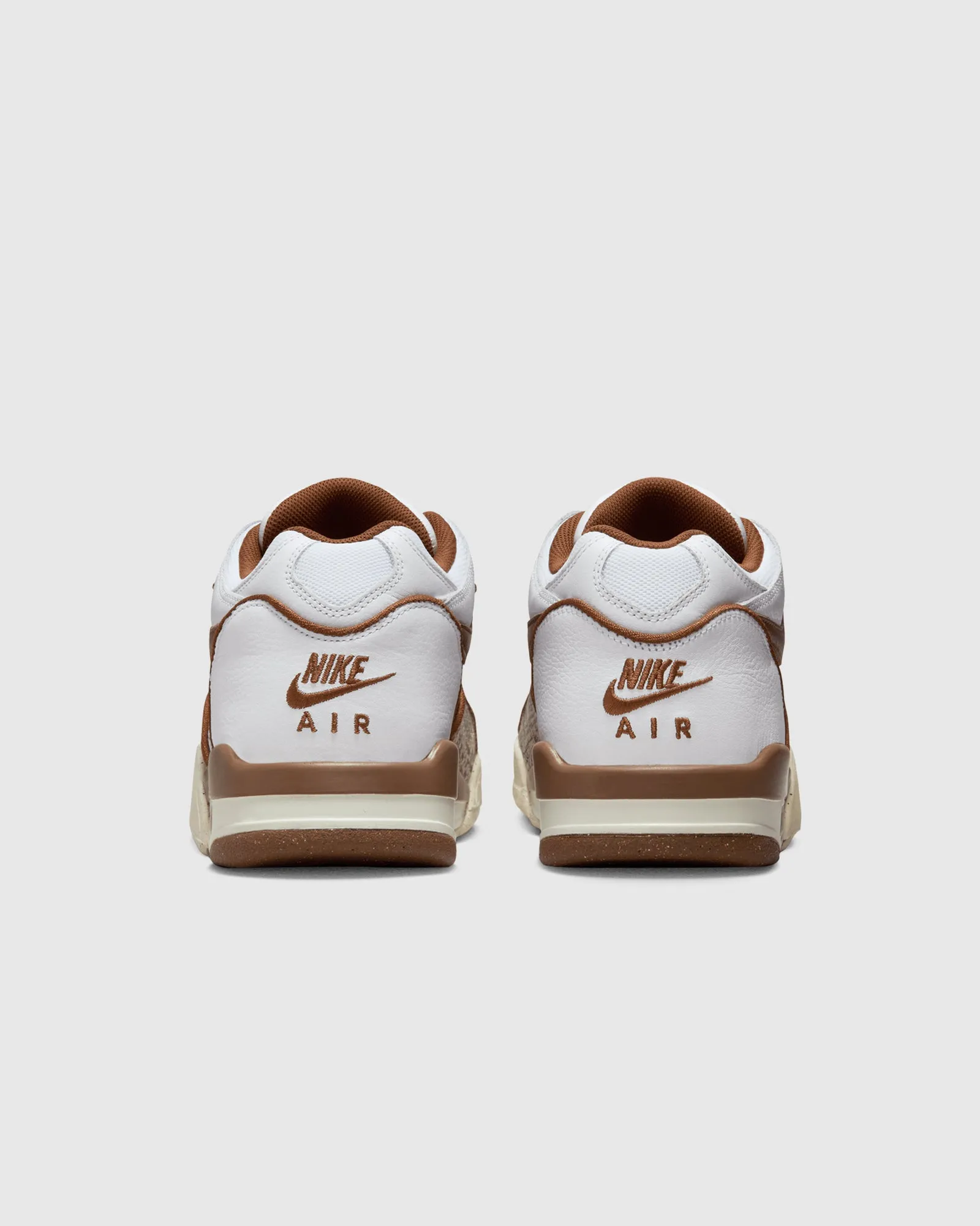 STUSSY X AIR FLIGHT 89 LOW "PECAN"