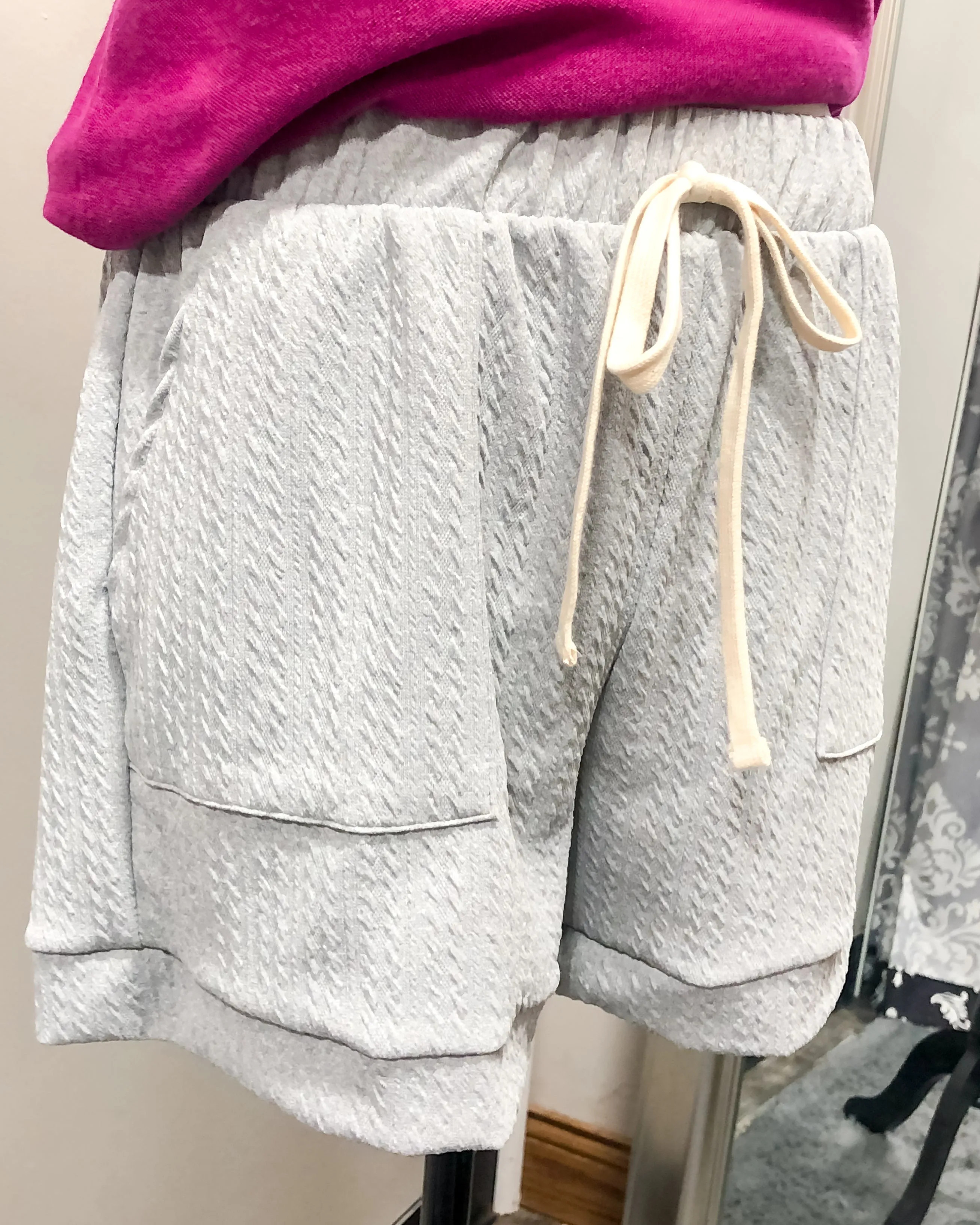 Textured Elastic Waist Lounge Shorts  - Heather Gray