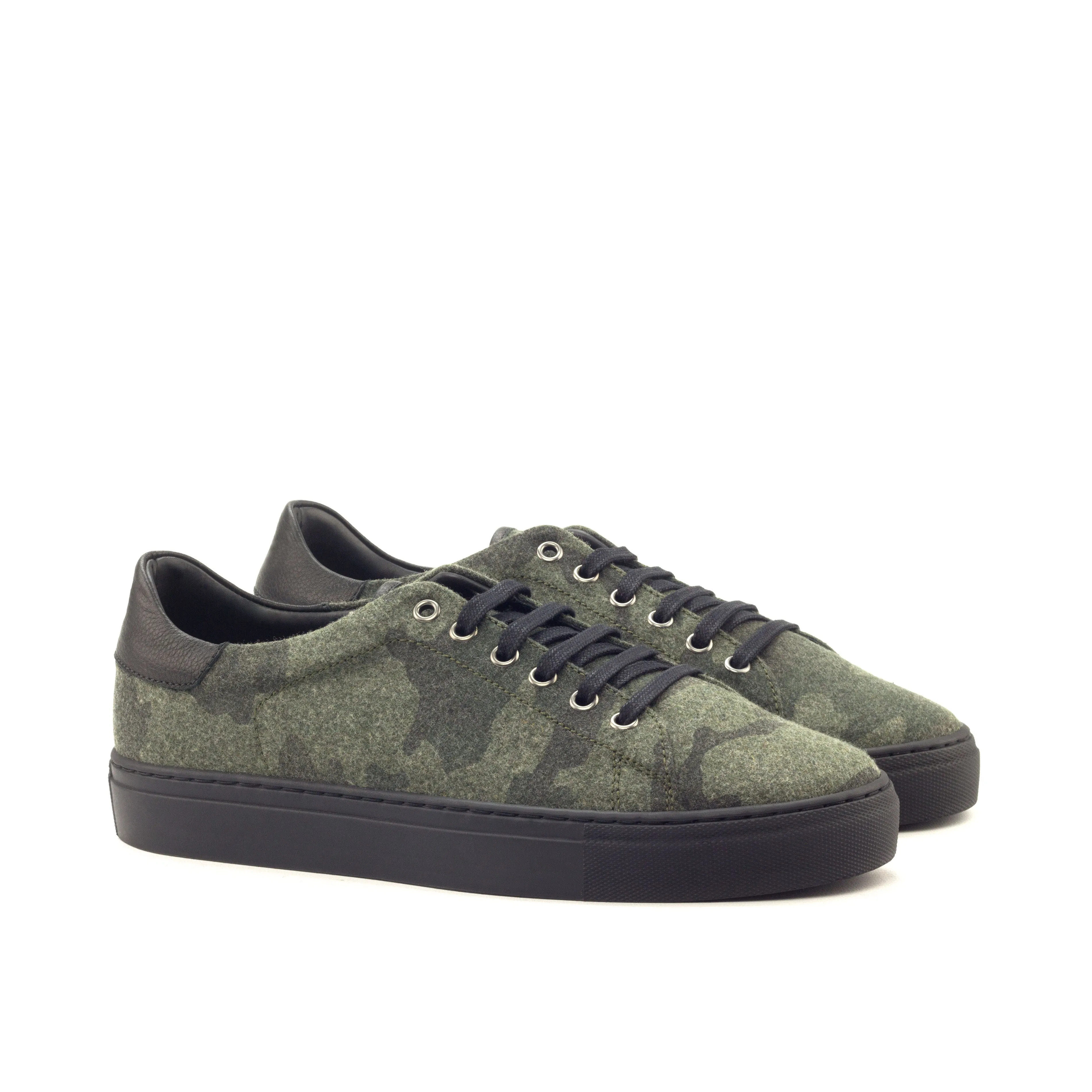 The Trainer • Camo Flannel
