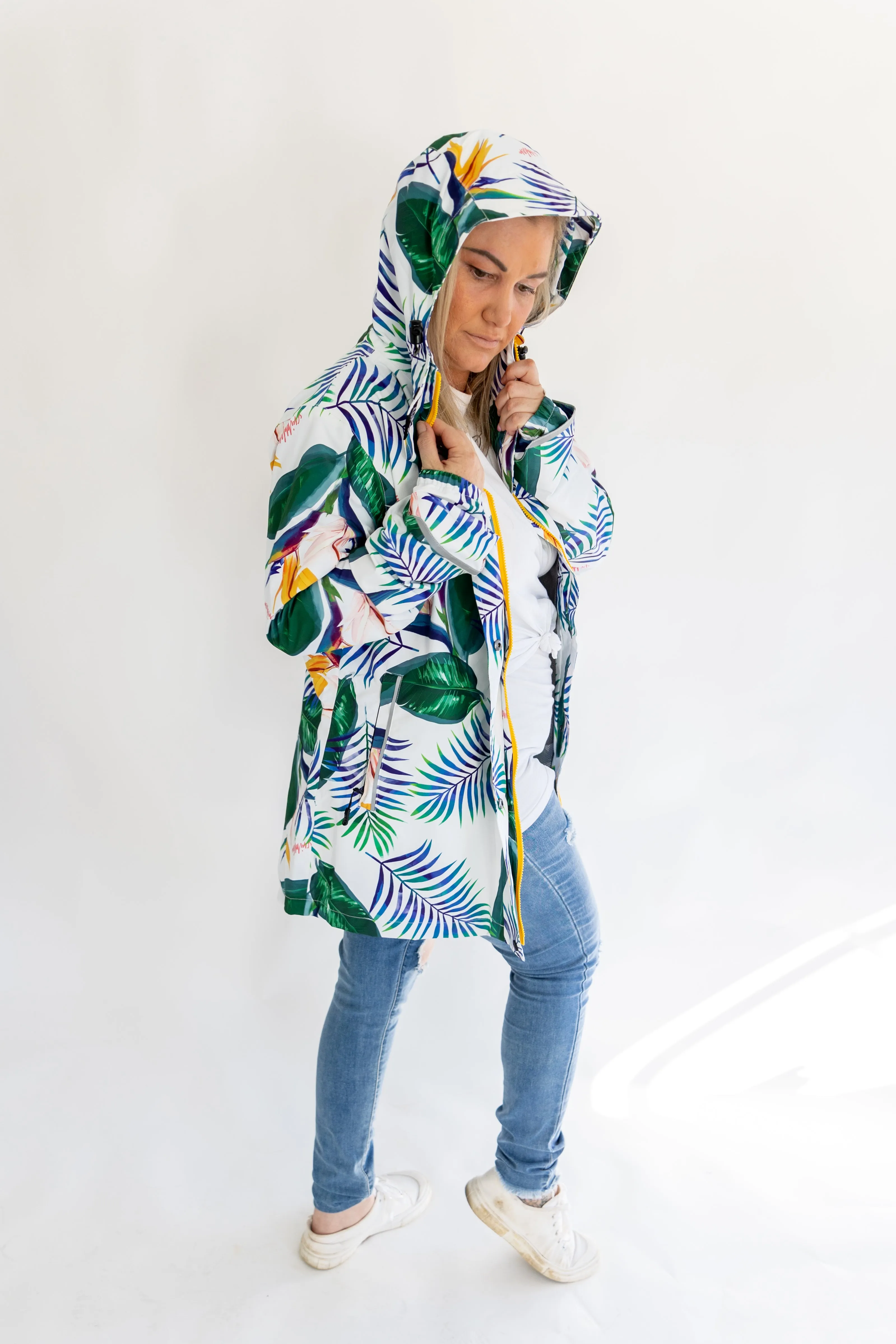 Tropic waterproof mesh lined raincoat
