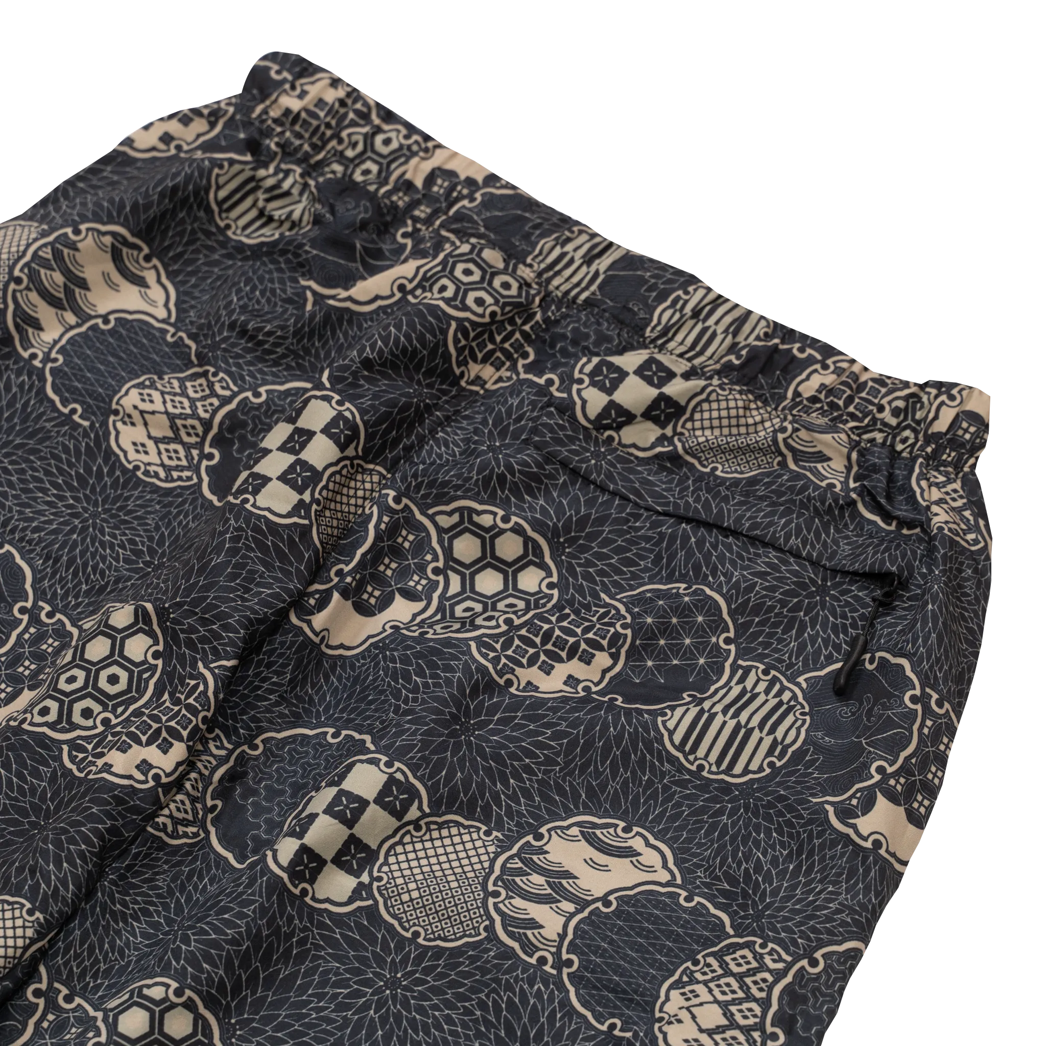 [UNISEX] NISSACO X LOCO MOSQUITO CUFFED SPORTSWEAR TROUSERS