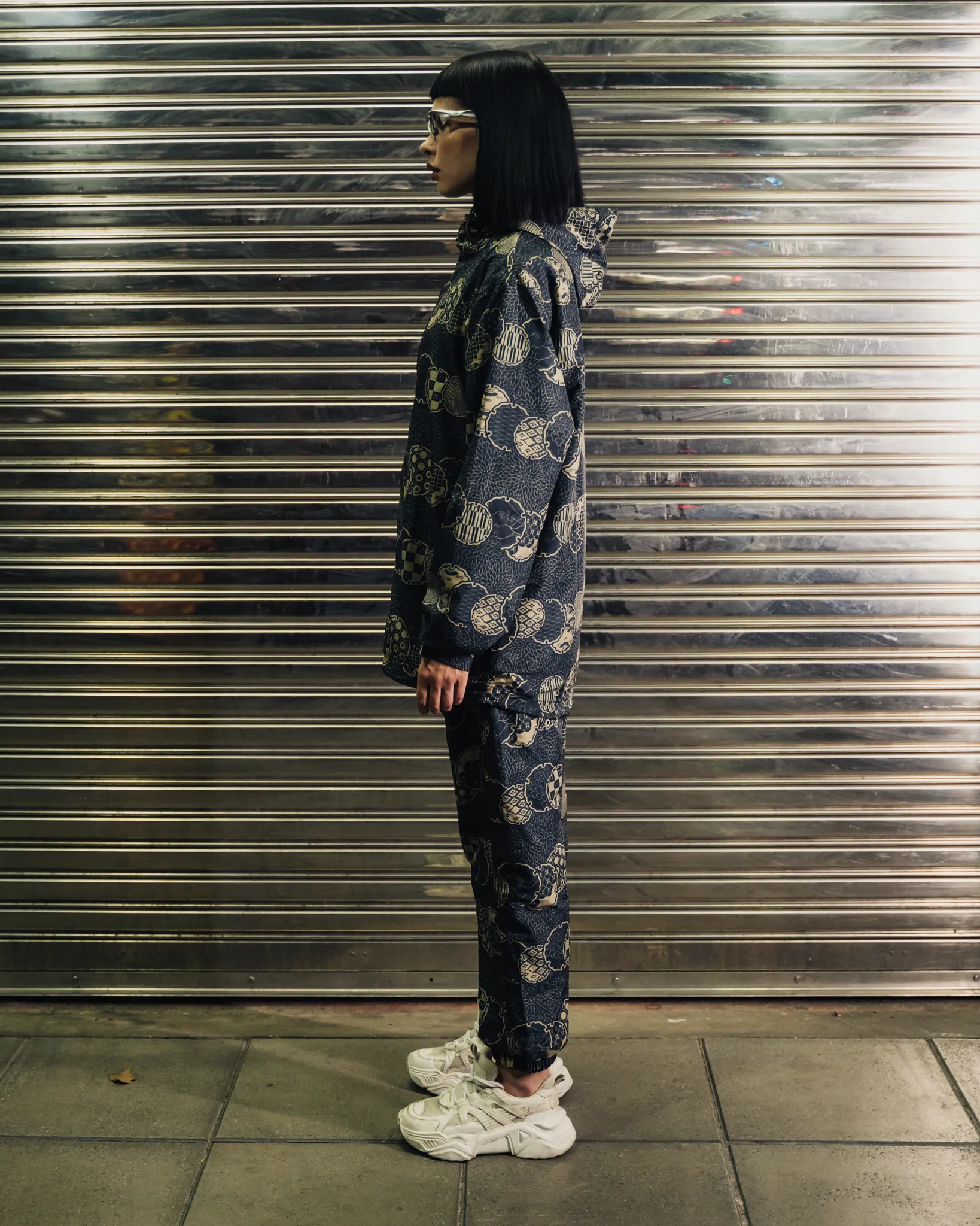 [UNISEX] NISSACO X LOCO MOSQUITO CUFFED SPORTSWEAR TROUSERS