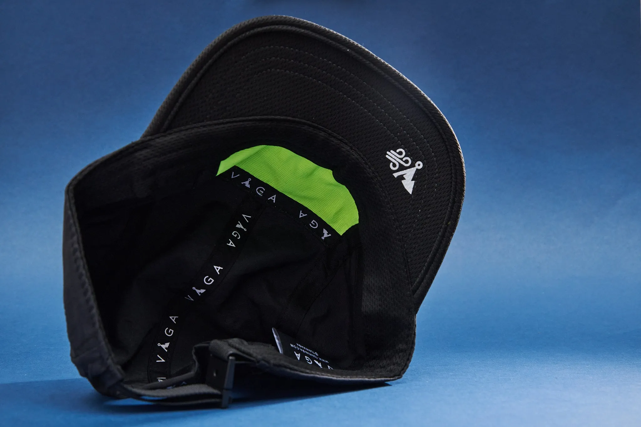 Windproof Club Cap - Black, Charcoal & Yellow