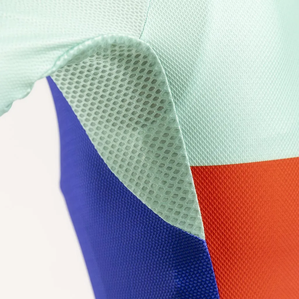Women's Vivace Flyweight Jersey